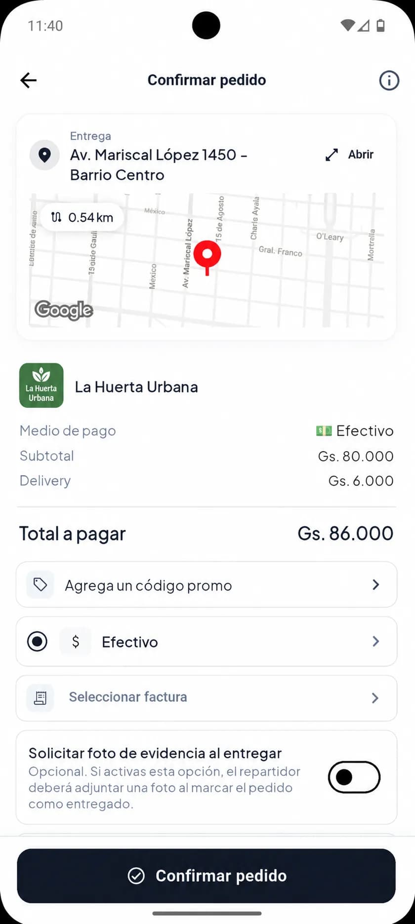 Pantalla de confirmación de pedido con subtotal, envío y total a pagar
